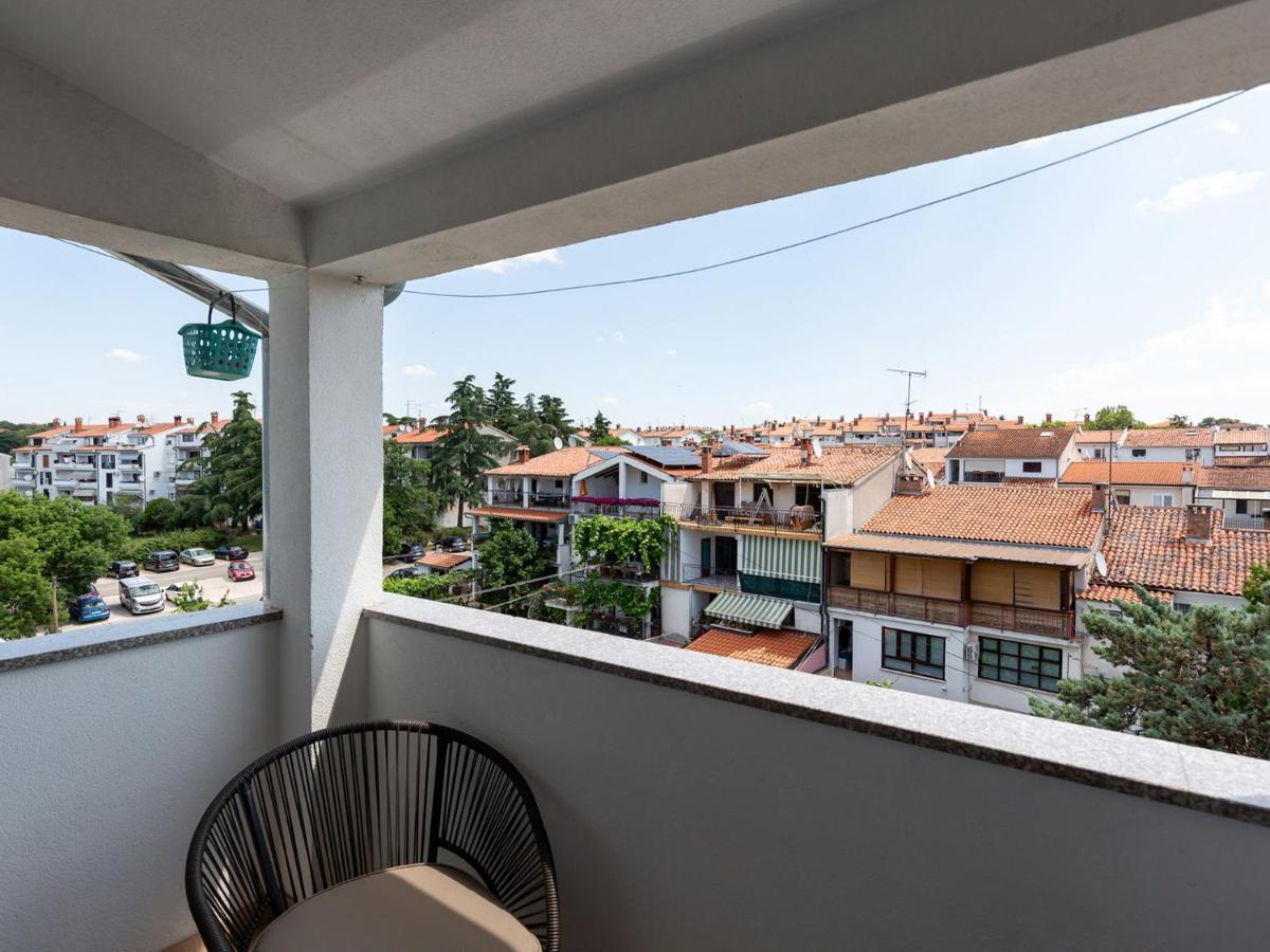 Amoroso Apartment 200M From Sea โปเรช ภายนอก รูปภาพ